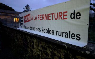 « Non, à la fermeture de nos écoles rurales »