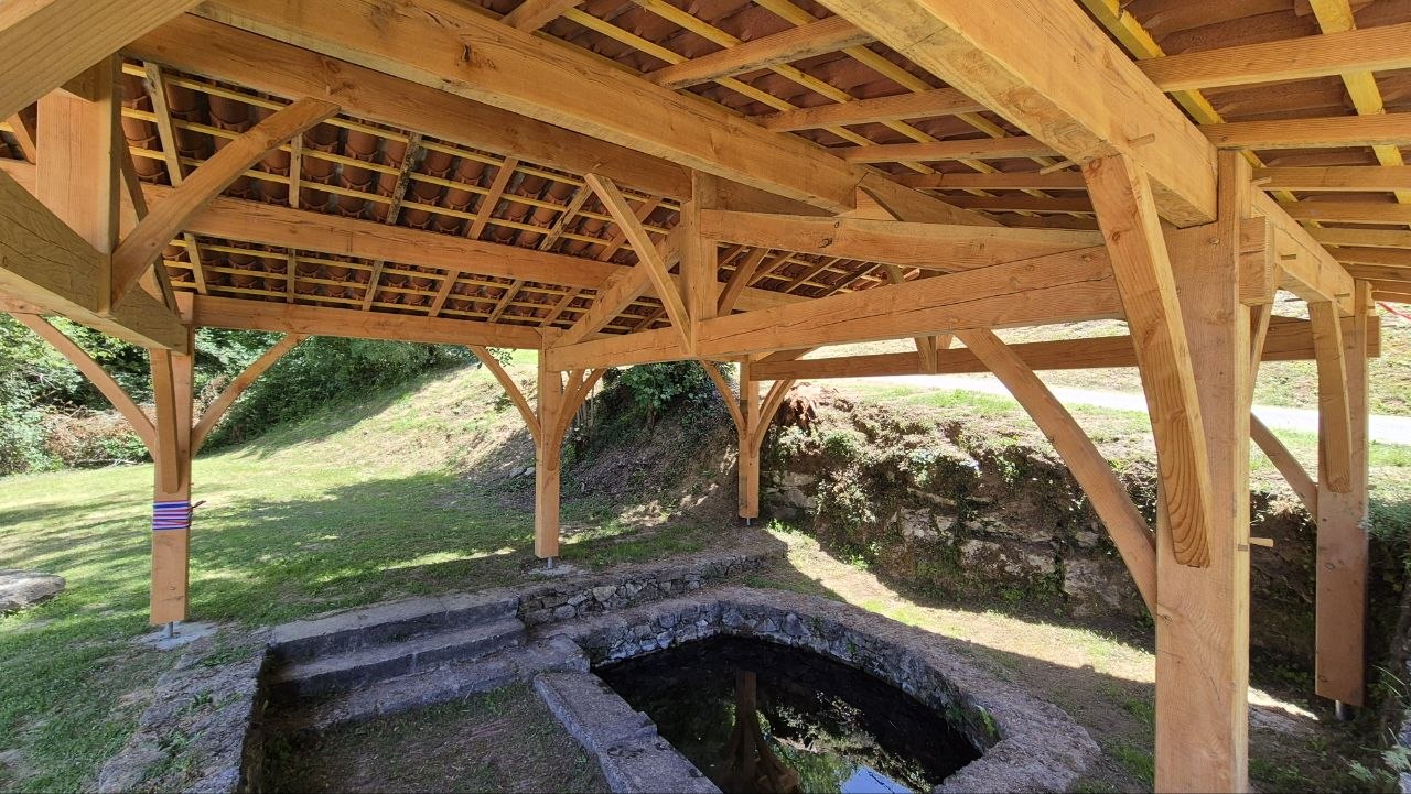 Inauguration du lavoir de St Félix de Foncaude : projet des terminales du lycée
professionnel Sud-Gironde